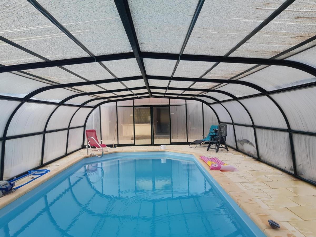 Maison A La Campagne Avec Piscine Flayat Εξωτερικό φωτογραφία