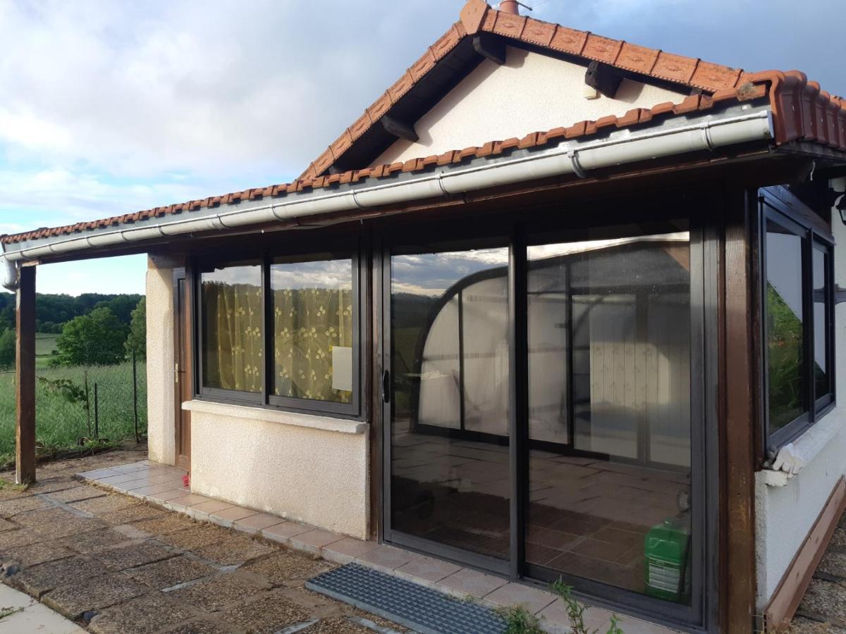 Maison A La Campagne Avec Piscine Flayat Εξωτερικό φωτογραφία