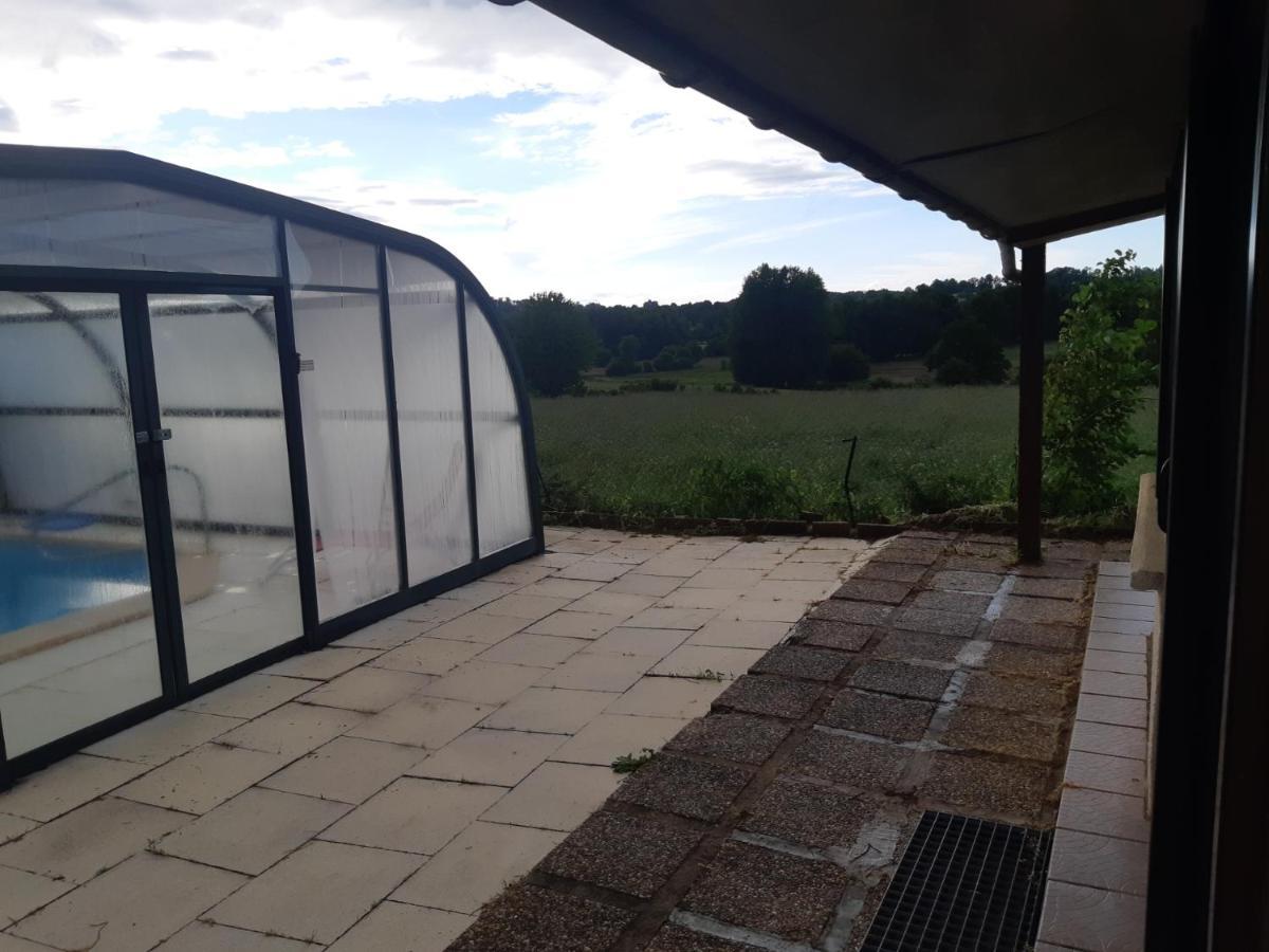 Maison A La Campagne Avec Piscine Flayat Εξωτερικό φωτογραφία